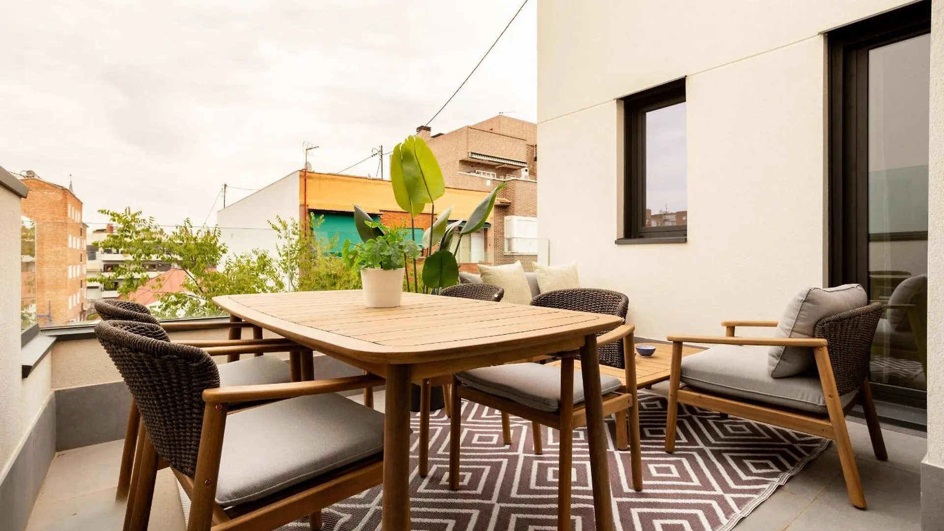 Apartamento Alcala En Madrid